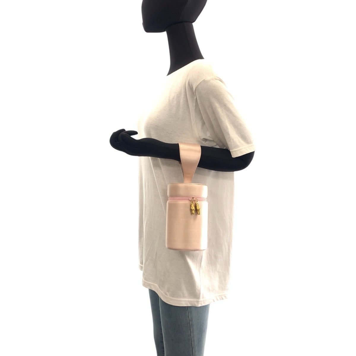 16821
GUCCI グッチ バンブー ピンク ゴールド金具 サテン ハンドバッグ バニティバッグ  レディース AB27