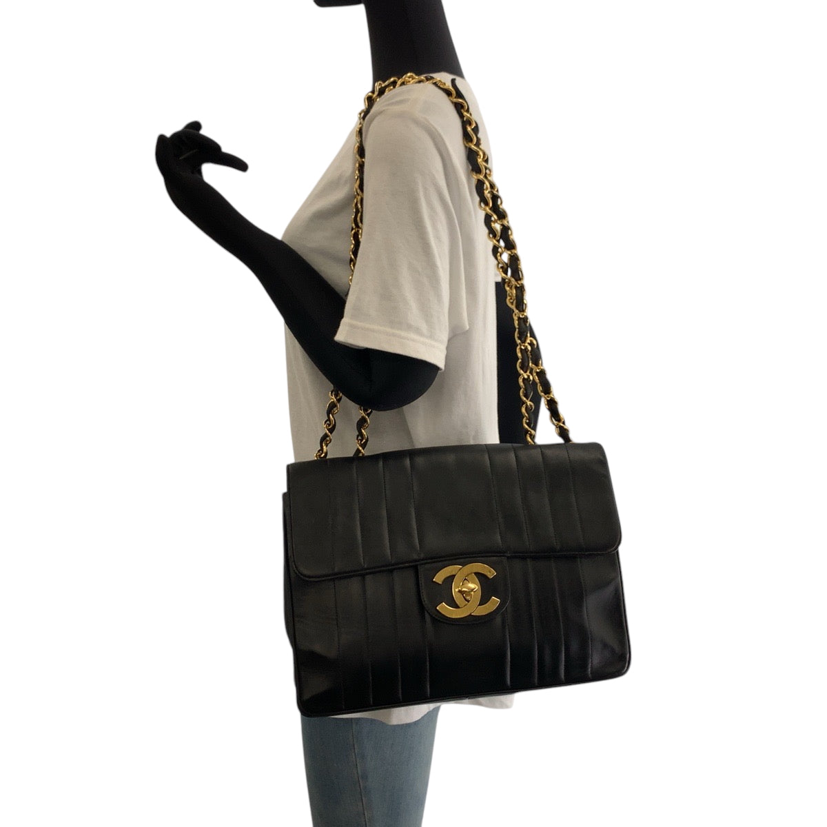 16829
CHANEL シャネル ヴィンテージ マドモアゼル シングルフラップ ココマーク ターンロック ブラック 黒 ゴールド金具 ラムスキン チェーンショルダーバッグ レディース AB280