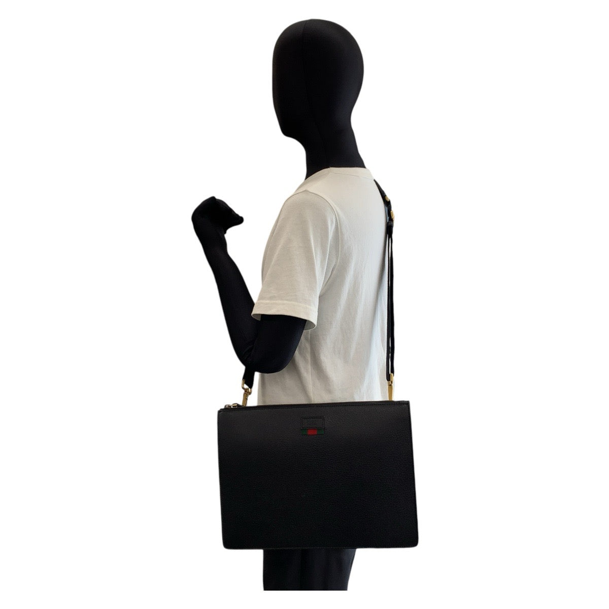 16832
GUCCI グッチ シェリーライン ブラック 黒 ゴールド金具 レザー 450976 ショルダーバッグ クラッチバッグ 2way  メンズ A70