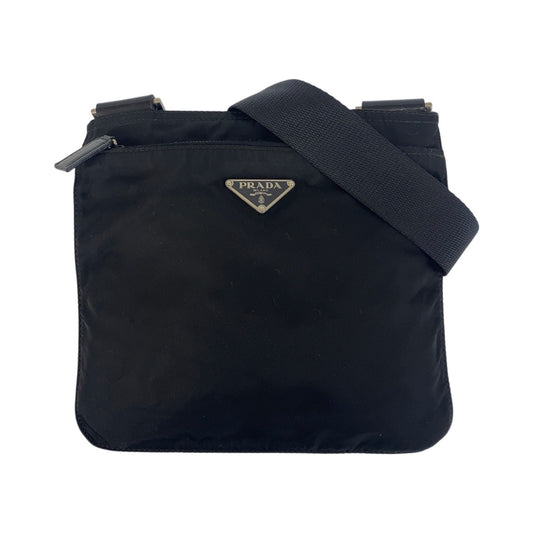 16838
PRADA プラダ テスート 三角ロゴプレート ブラック 黒 シルバー金具 ナイロン ショルダーバッグ ポシェット  レディース ABP39
