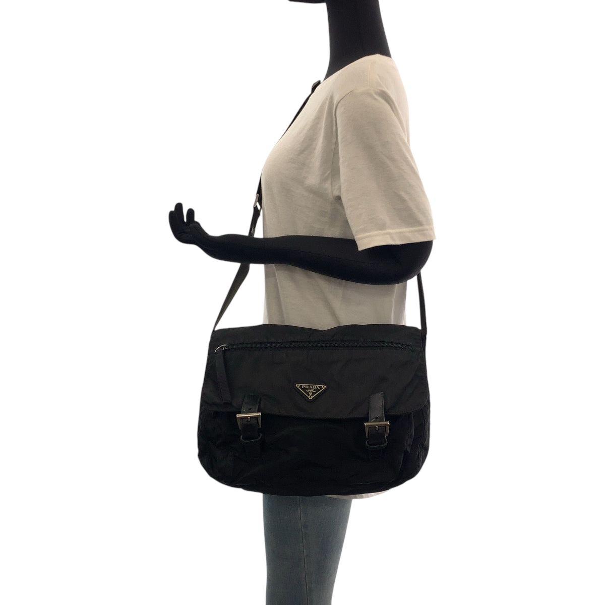 16853
PRADA プラダ テスート 三角ロゴプレート ブラック 黒 シルバー金具 ナイロン 1BD671 ショルダーバッグ メッセンジャーバッグ  メンズ AB39