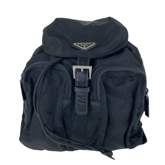 16854
PRADA プラダ テスート 三角ロゴプレート ブラック 黒 シルバー金具 ナイロン バックパック リュックサック  レディース AB46