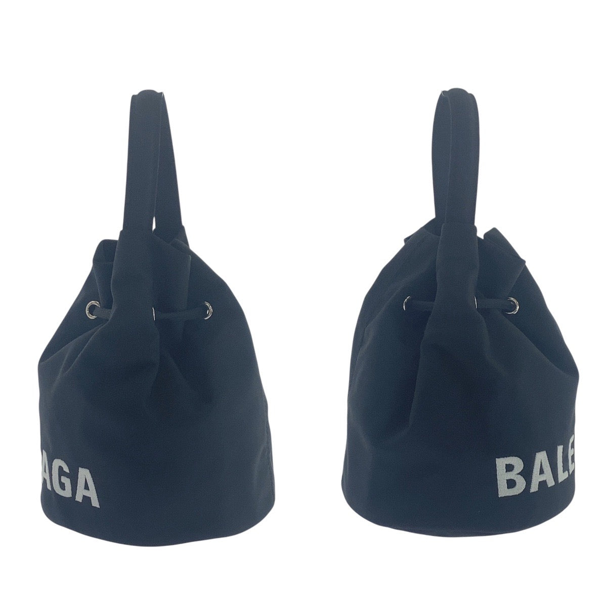 16866
BALENCIAGA バレンシアガ ブラック シルバー金具 ナイロン 619458 巾着 ショルダーバッグ ハンドバッグ 2WAY  レディース