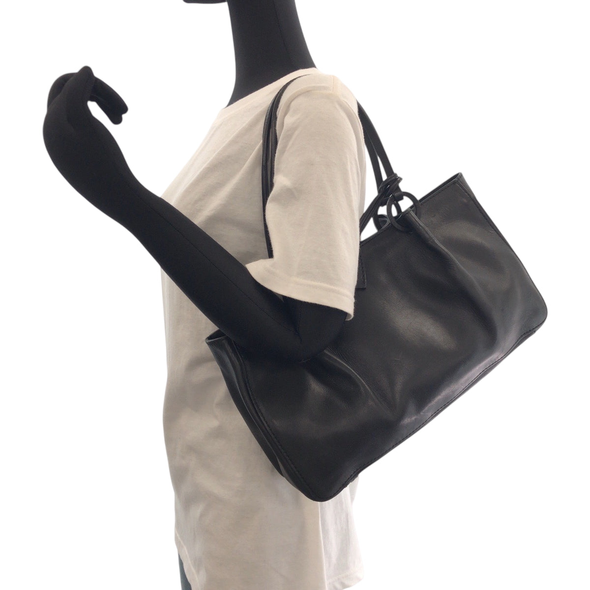 16871
GUCCI グッチ ブラック 黒 ゴールド金具 レザー 94898 トートバッグ ハンドバッグ  レディース AB21