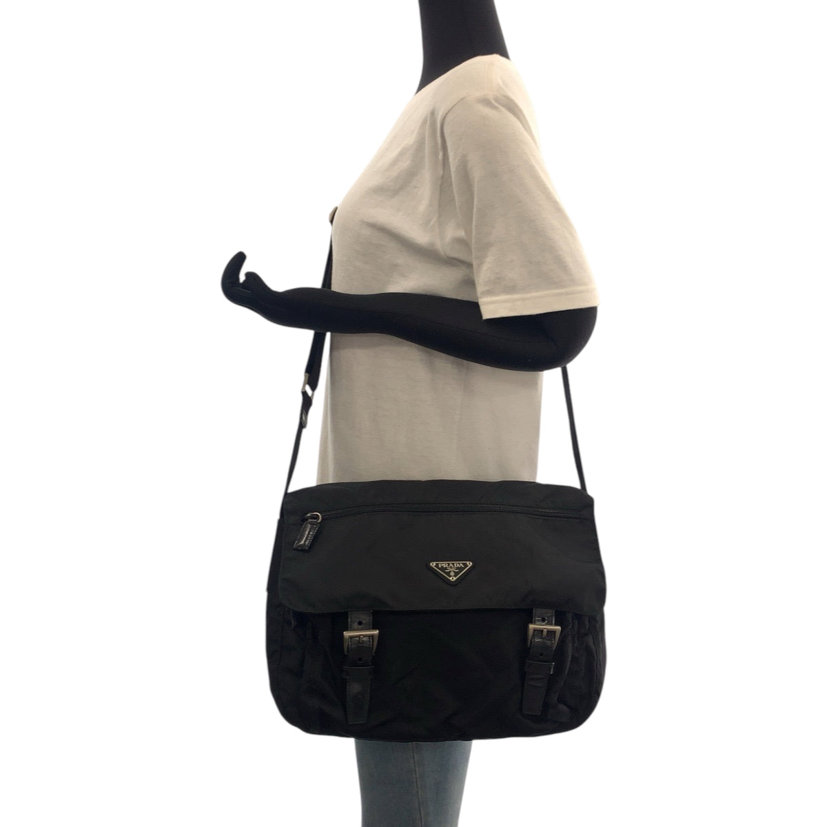 16890
PRADA プラダ テスート 三角ロゴプレート ブラック 黒 シルバー金具 ナイロン 1BD671 ショルダーバッグ メッセンジャーバッグ  メンズ ABP41