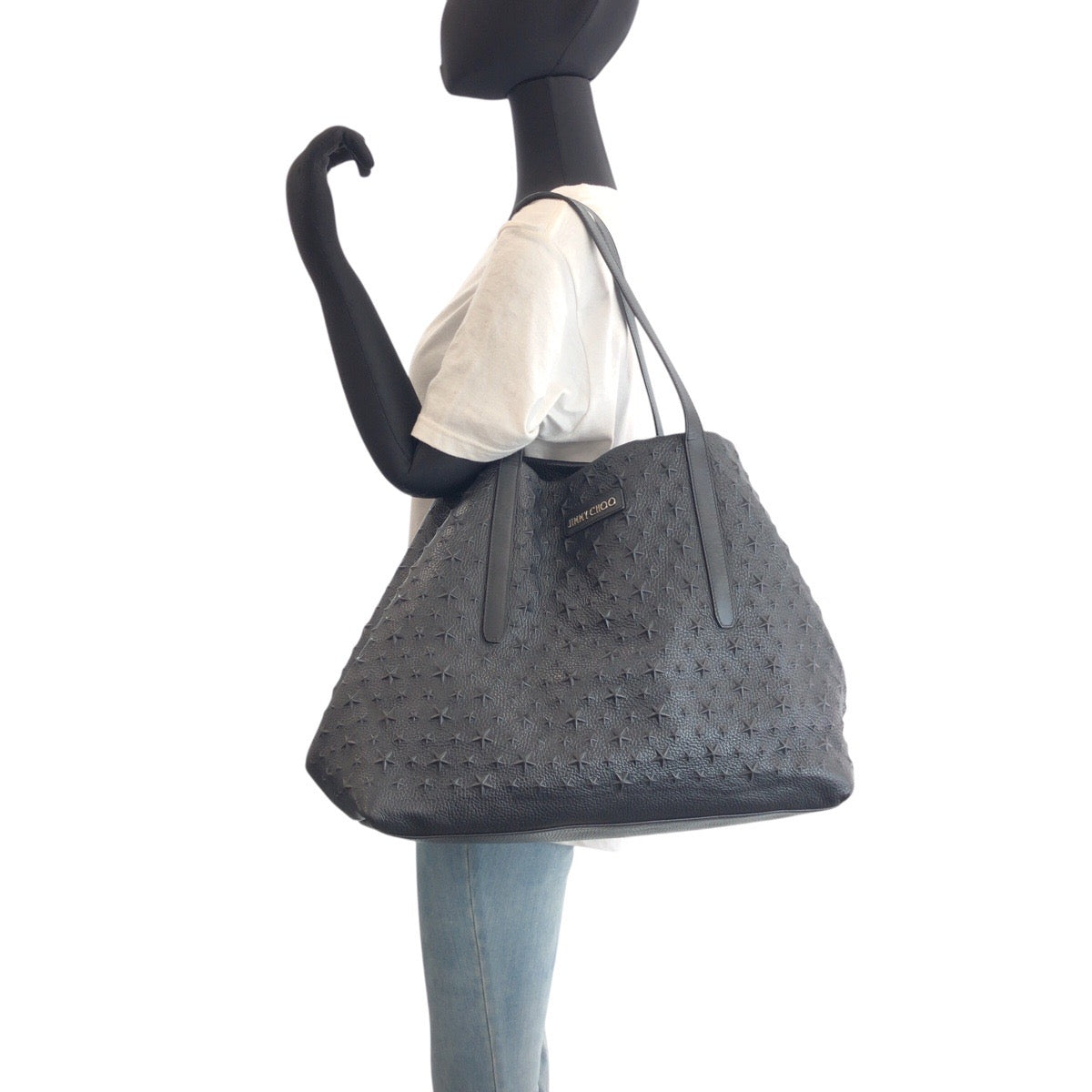 16901
JIMMY CHOO ジミーチュウ スターエンボス ソフィア ブラック 黒 シルバー金具 レザー トートバッグ ショルダーバッグ  メンズ