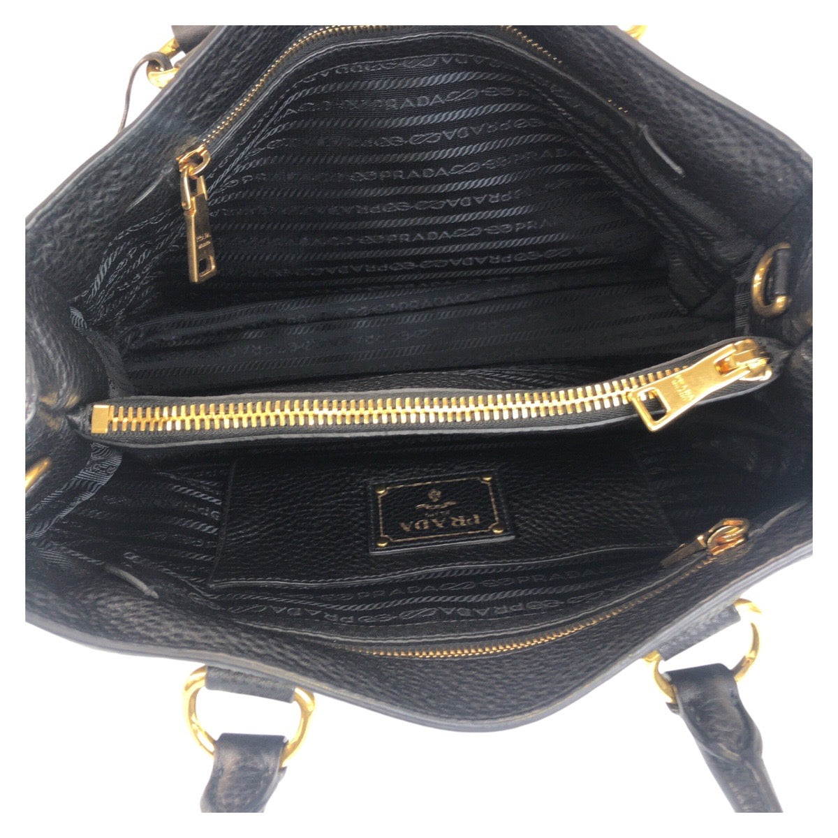 16971
PRADA プラダ ヴィッテロダイノ ブラック 黒 ゴールド金具 レザー トートバッグ ハンドバッグ  レディース A77