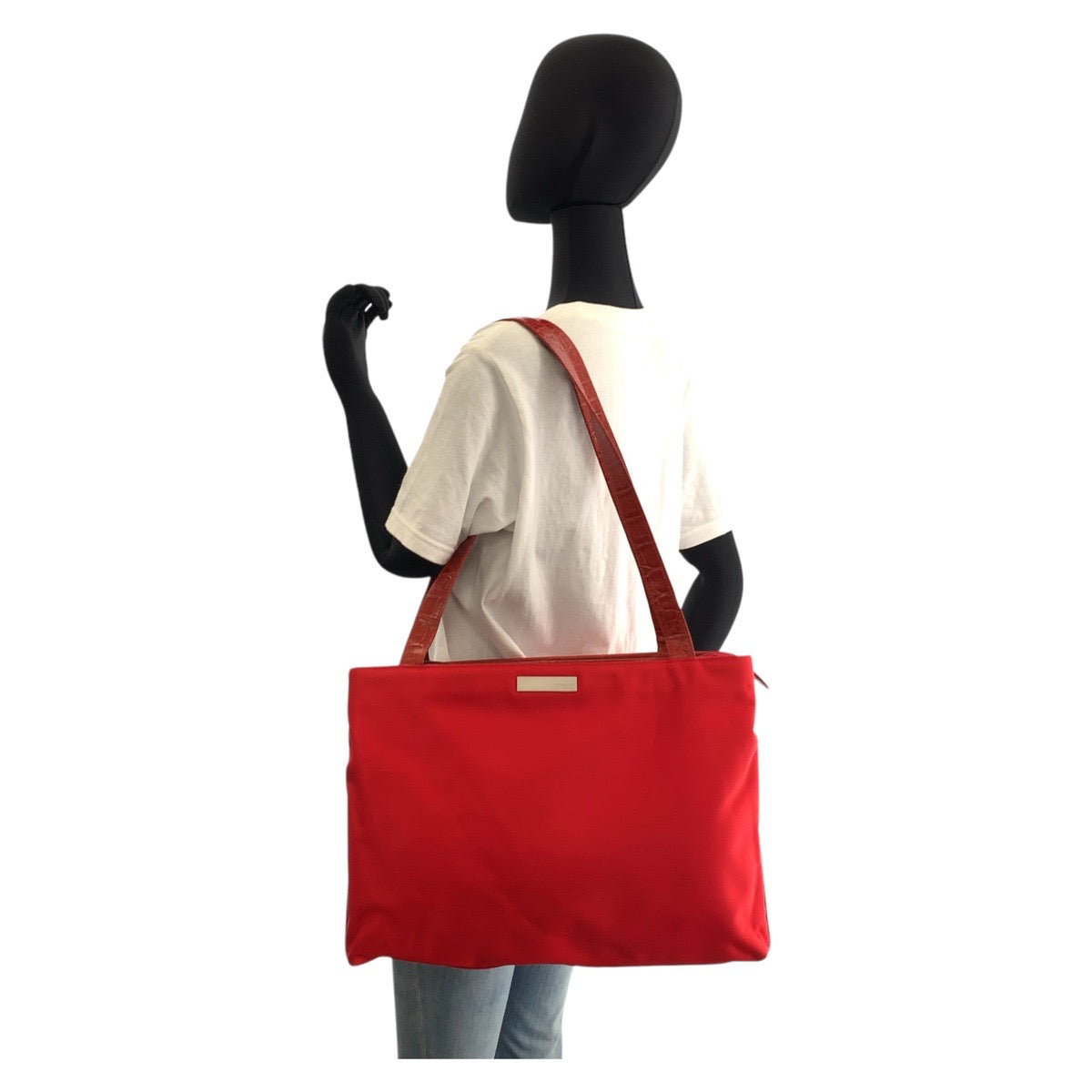 16977
Gianni Versace ジャンニ ヴェルサーチ レッド シルバー金具 ナイロン / レザー トートバッグ ショルダーバッグ  レディース ABP35