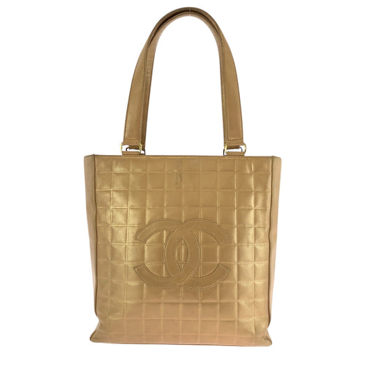 17007
CHANEL シャネル ヴィンテージ チョコバー ココマーク ブロンズ ゴールド金具 ラムスキン トートバッグ ショルダーバッグ レディース AB76