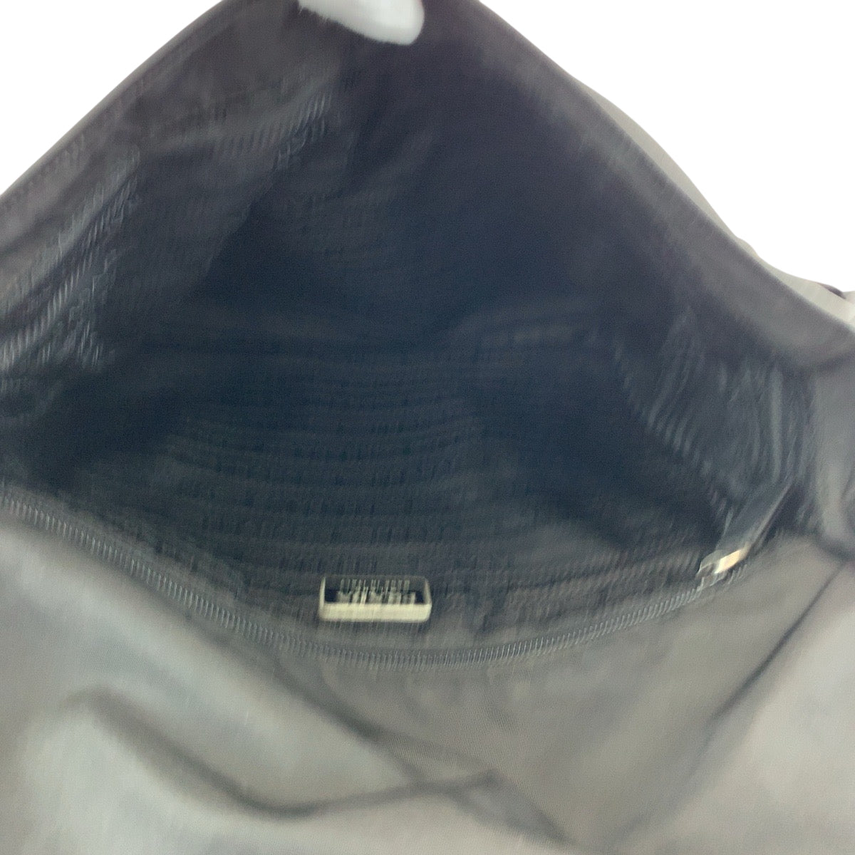 17034
PRADA プラダ テスート 三角ロゴプレート ブラック 黒 シルバー金具 ナイロン V166 ショルダーバッグ メッセンジャーバッグ  レディース AB34