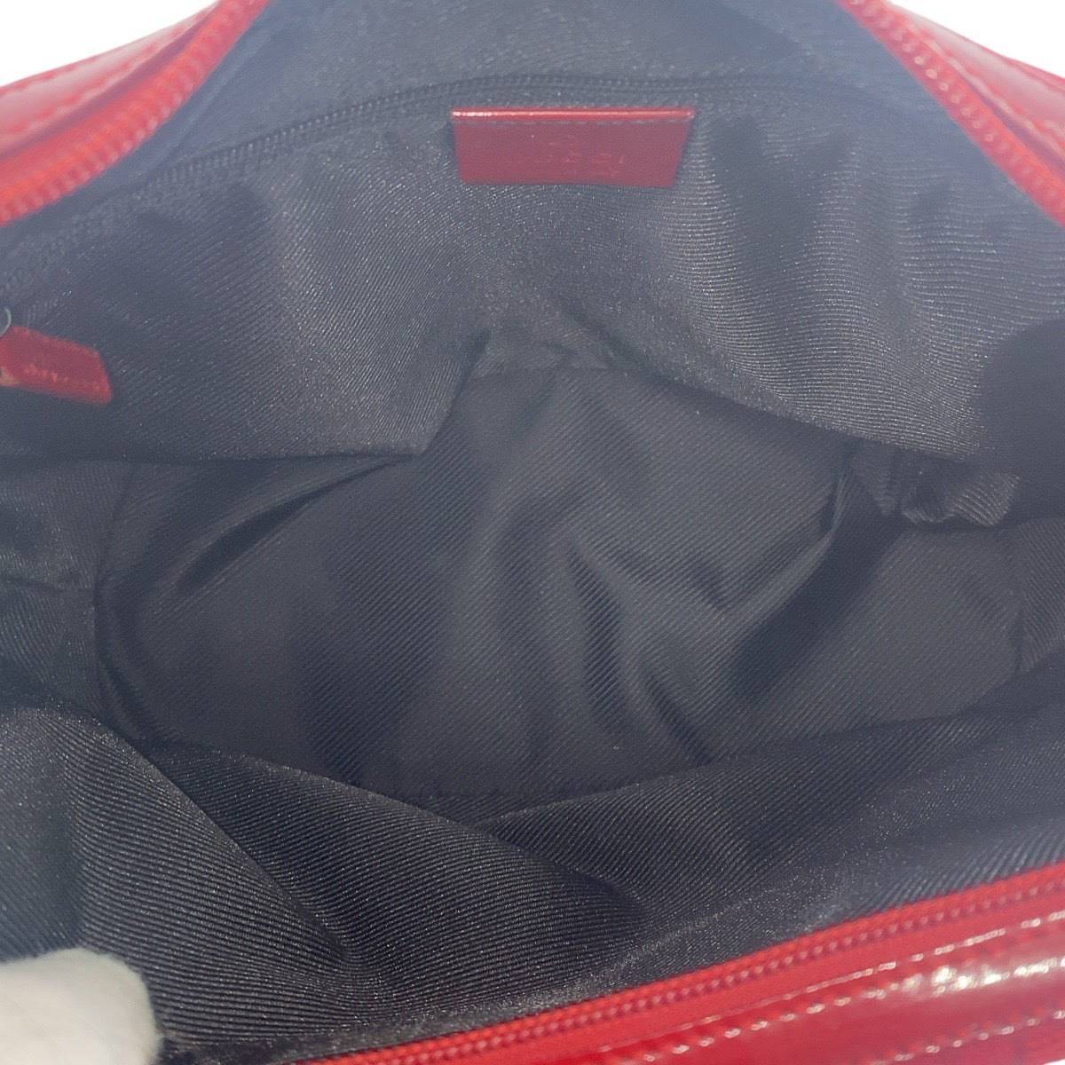 17036
GUCCI グッチ レッド ゴールド金具 GGキャンバス / エナメル 001 4204 ショルダーバッグ ホーボー  レディース AB36