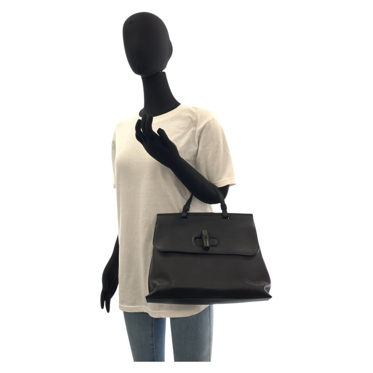 17038
GUCCI グッチ バンブー デイリー ブラック 黒 シルバー金具 レザー 392013 ハンドバッグ ショルダーバッグ 2way レディース ABP65