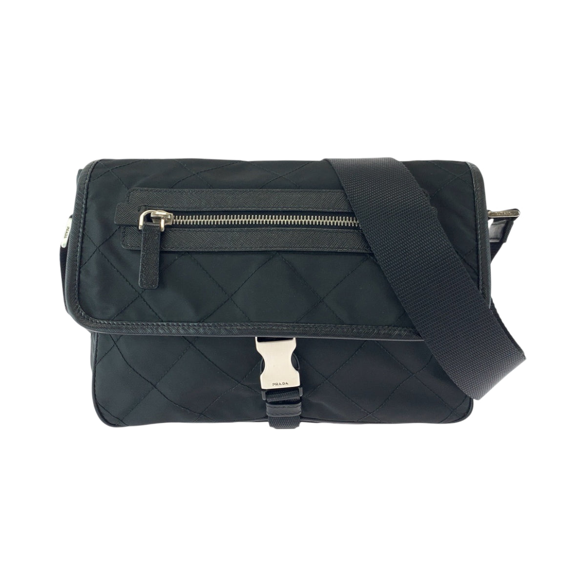 17041
PRADA プラダ キルティング テスート 三角ロゴプレート ブラック 黒 シルバー金具 ナイロン BT0422 ショルダーバッグ メッセンジャーバッグ レディース A55