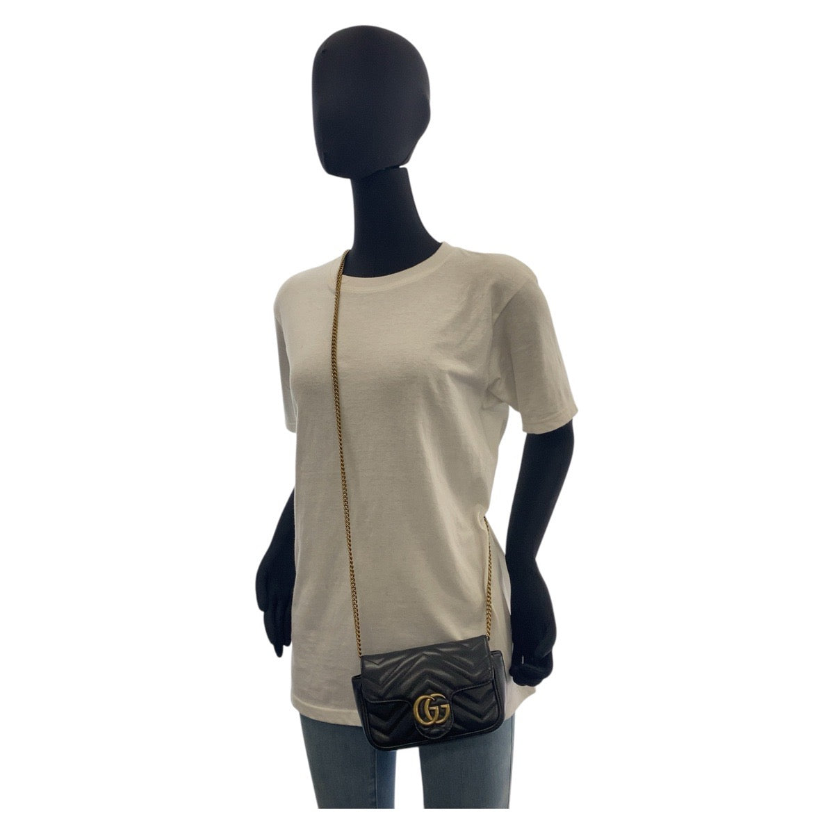 17052
GUCCI グッチ GGマーモント ブラック 黒 ゴールド金具 レザー 476433 チェーン ショルダーバッグ ポシェット  レディース