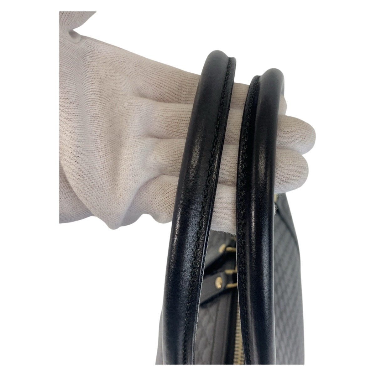 17066
GUCCI グッチ マイクログッチシマ ブラック 黒 ゴールド金具 レザー 449657 ハンドバッグ ショルダーバッグ  レディース AB64