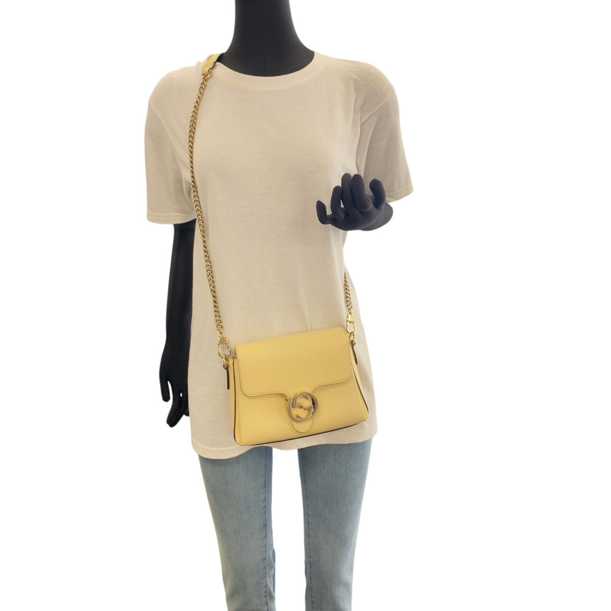 17067
GUCCI グッチ インターロッキング アイボリー ゴールド金具 レザー 607720 斜め掛け チェーン ショルダーバッグ  レディース AB75