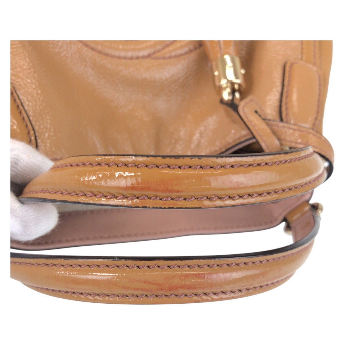 17076
GUCCI グッチ ソーホー ブラウン キャメル ゴールド金具 パテントレザー 336751 ハンドバッグ トートバッグ  レディース