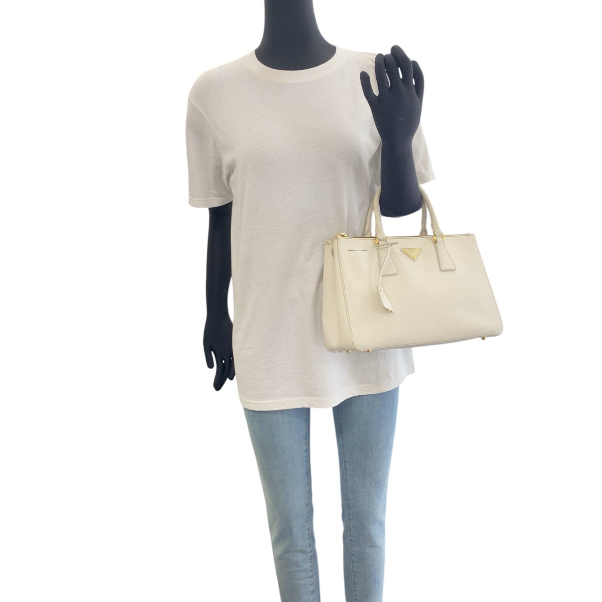 17083
PRADA プラダ サフィアーノ ガレリア ホワイト ゴールド金具 レザー トートバッグ ハンドバッグ  レディース AB54
