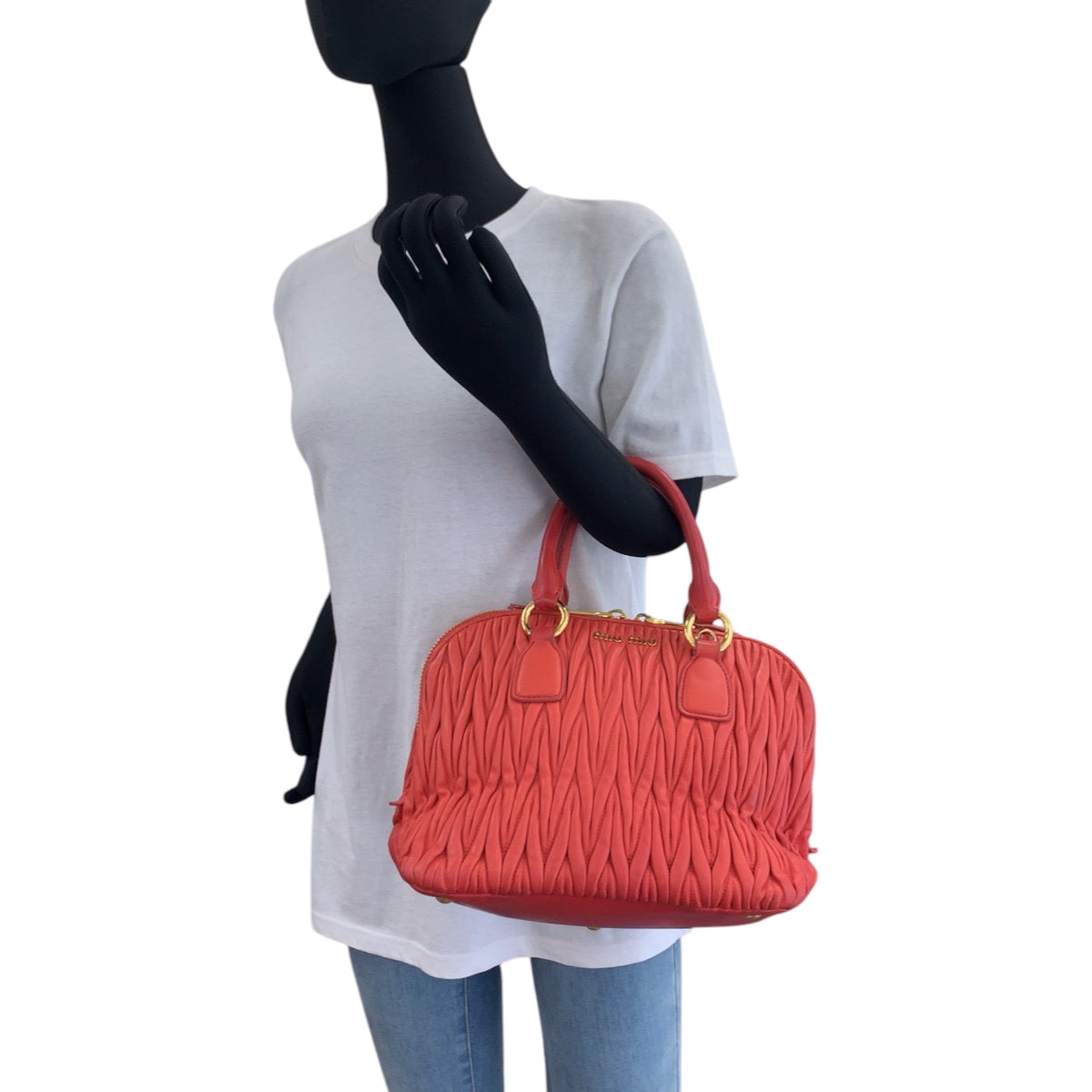 17090
Miu Miu ミュウ ミュウ マテラッセ オレンジ ゴールド金具 レザー 5BB097 ショルダーバッグ ハンドバッグ 2way  レディース AB52