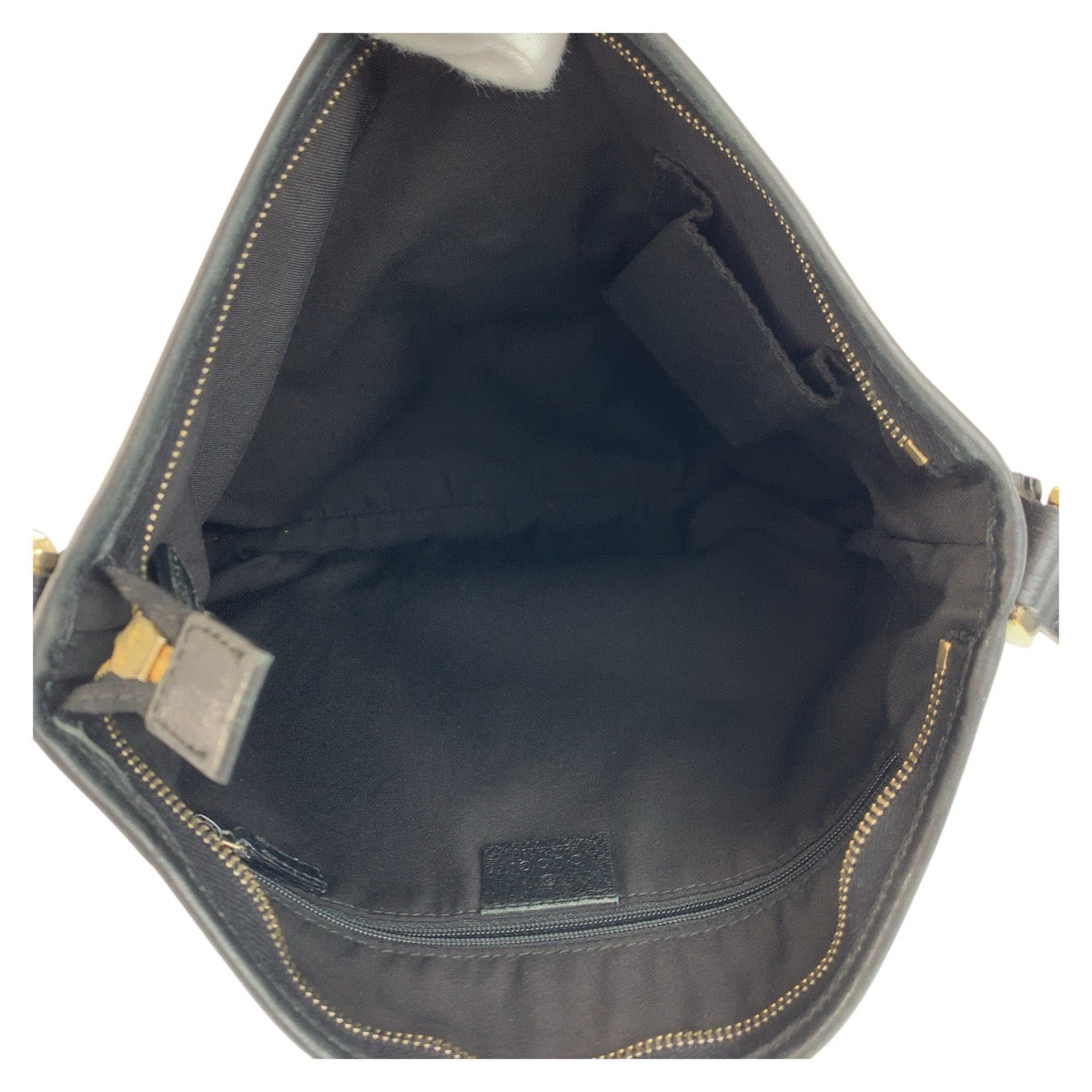 17122
GUCCI グッチ アビー ブラック 黒 ゴールド金具 GGキャンバス / レザー 131326 ショルダーバッグ メッセンジャーバッグ  レディース AB38