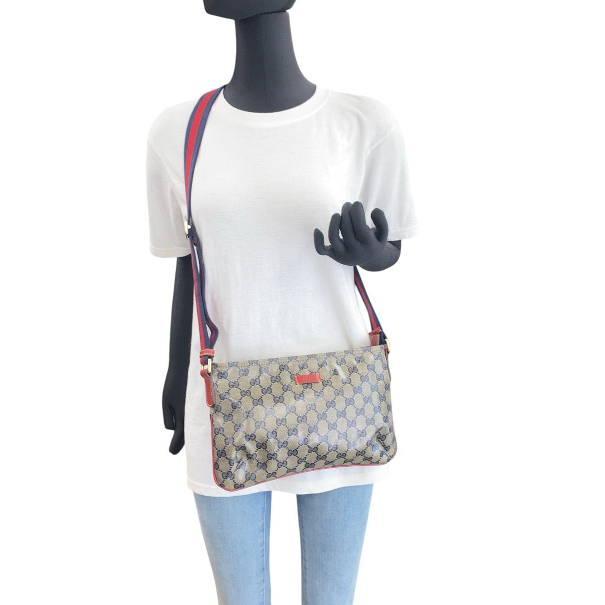 17123
GUCCI グッチ シェリーライン GGクリスタル ネイビー レッド ゴールド金具 コーティングキャンバス 189749 斜め掛け ショルダーバッグ  レディース ABP39