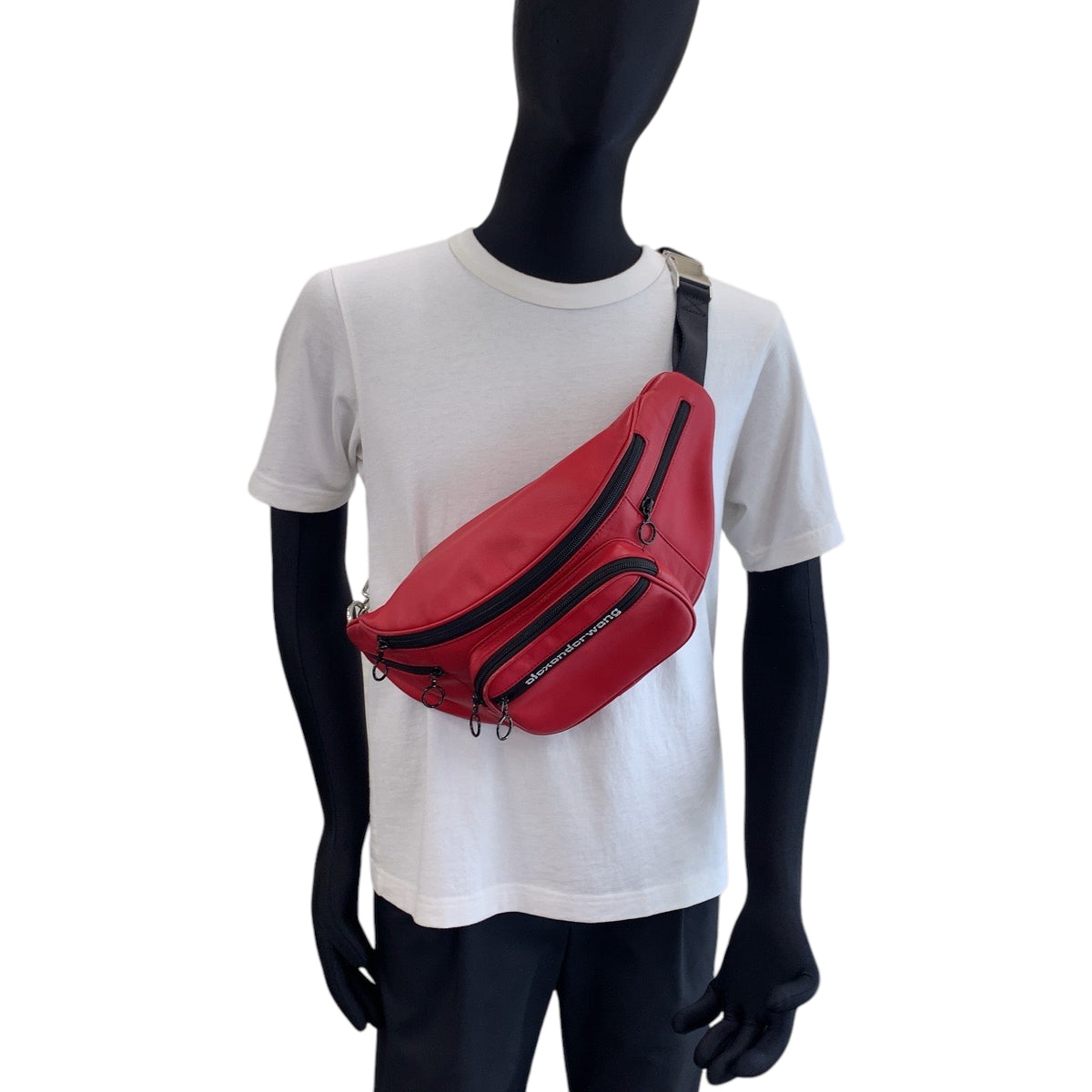 17136
Alexander Wang アレキサンダーワン アッティカ ファニーパック 男女兼用 レッド ブラック ブラック金具 レザー ウエストバッグ バムバッグ  メンズ A23