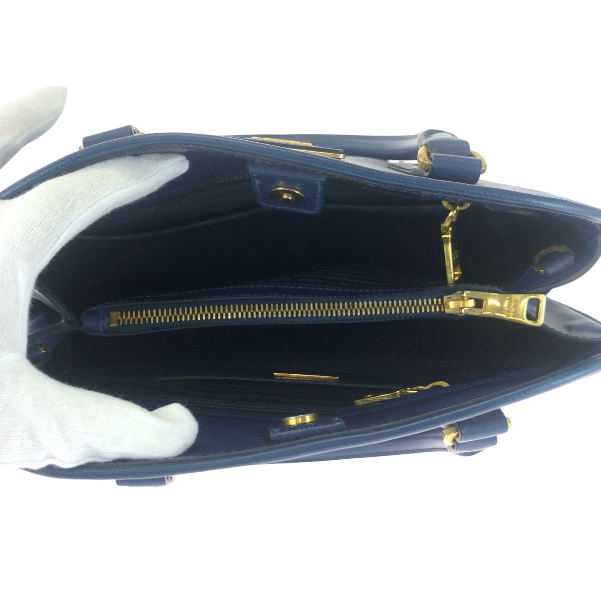 17157
PRADA プラダ サフィアーノ 三角ロゴプレート ブルー ゴールド金具 レザー BL0537 ショルダーバッグ ハンドバッグ 2way レディース ABP66