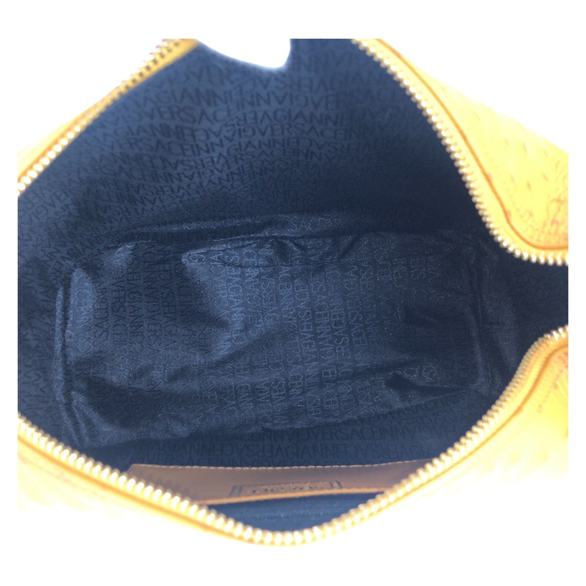 17175
VERSACE ヴェルサーチ ヴィンテージ サンバースト 型押し イエロー ゴールド金具 レザー ハンドバッグ バニティバッグ  レディース A75