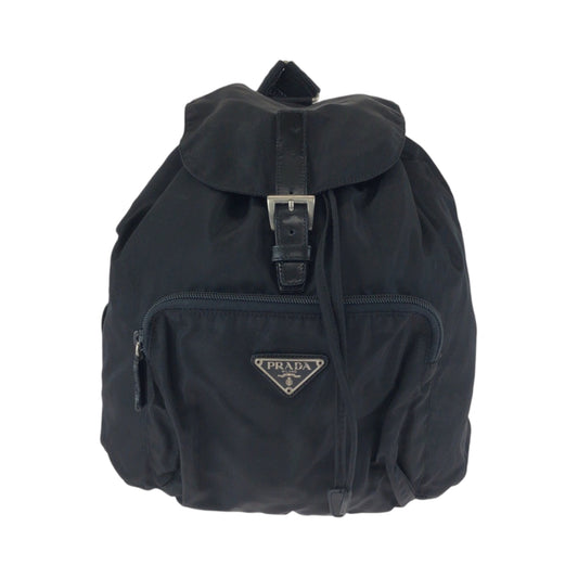 17192
PRADA プラダ テスート 三角ロゴプレート ブラック 黒 シルバー金具 ナイロン BZ5827 リュックサック バックパック  レディース ABP46