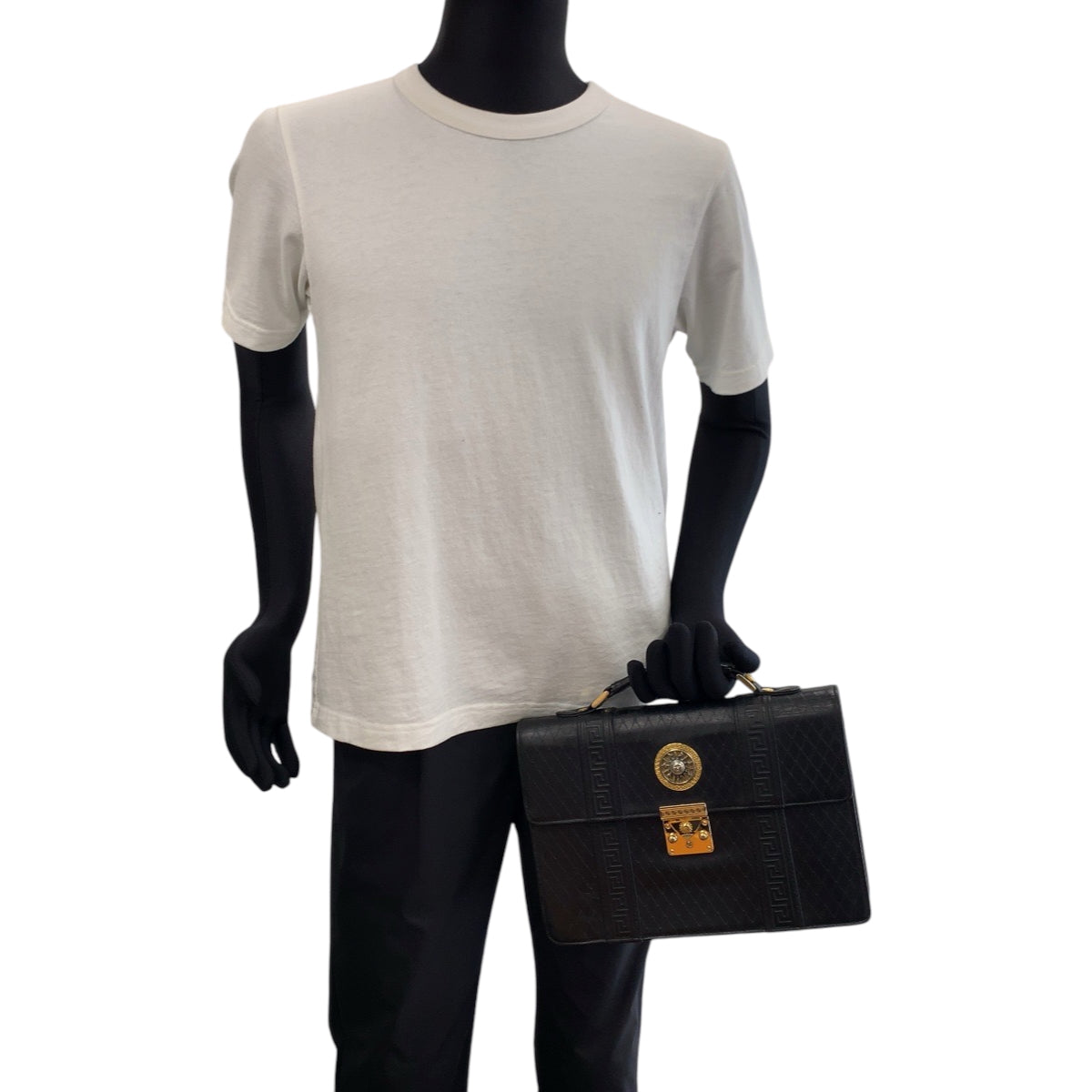 17203
VERSACE ヴェルサーチ サンバースト ブラック 黒 ゴールド金具 レザー セカンドバッグ ハンドバッグ クラッチバッグ  メンズ ABP42
