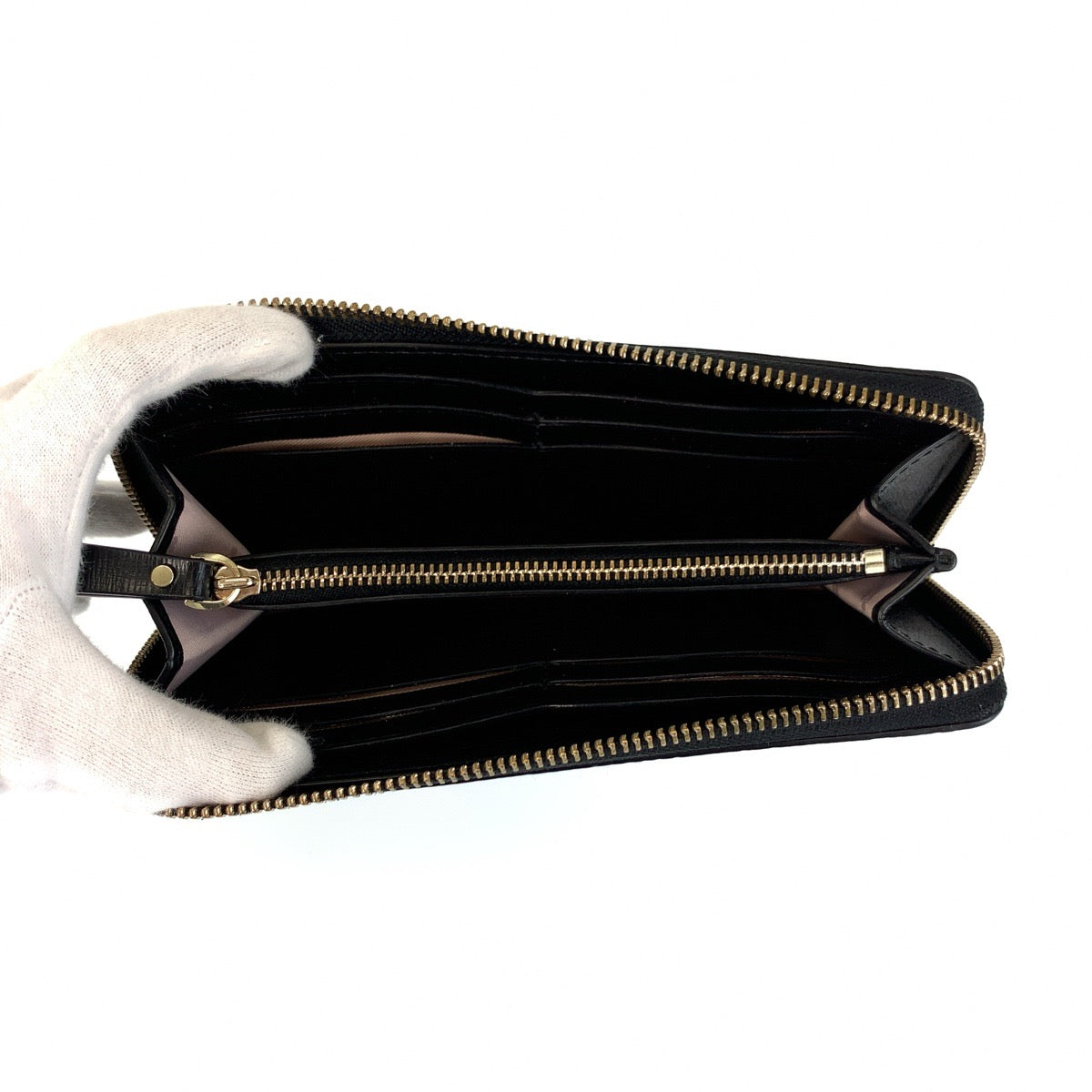 17209
Kate Spade ケイトスペード スタッズ スペード ブラック 黒 ゴールド金具 レザー 長財布 ラウンドファスナー  レディース AB5