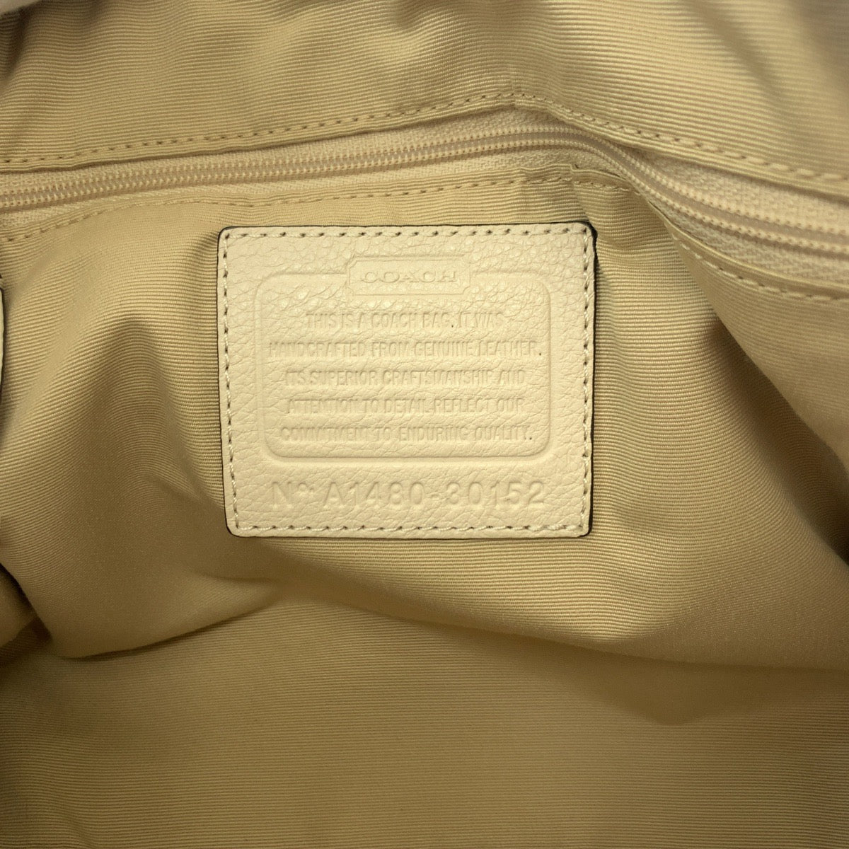 17219
COACH コーチ シグネチャー ホワイト ゴールド金具 レザー 30152 ショルダーバッグ ハンドバッグ  レディース AB5