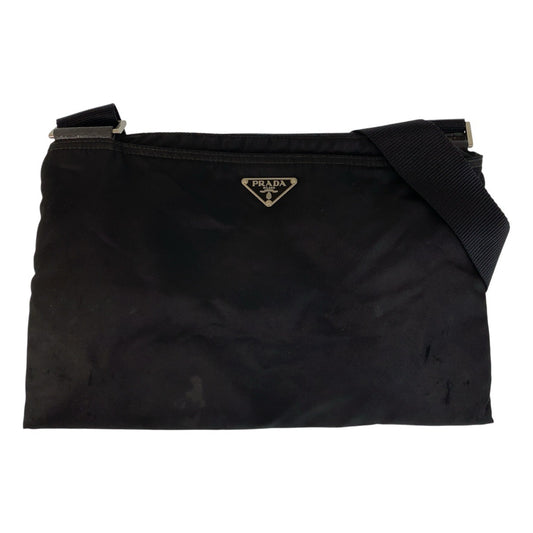 17235
PRADA プラダ テスート 三角ロゴプレート ブラック 黒 シルバー金具 ナイロン ショルダーバッグ メッセンジャーバッグ  レディース AB26