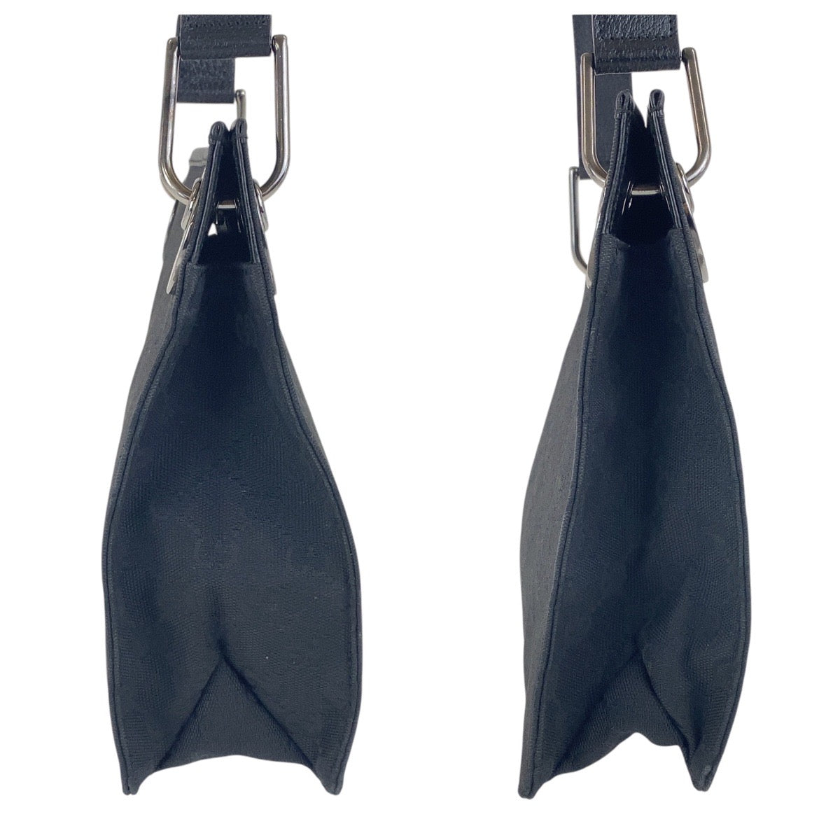 17237
GUCCI グッチ ブラック 黒 シルバー金具 GGキャンバス / レザー 120841 斜め掛け ショルダーバッグ  レディース ABP45