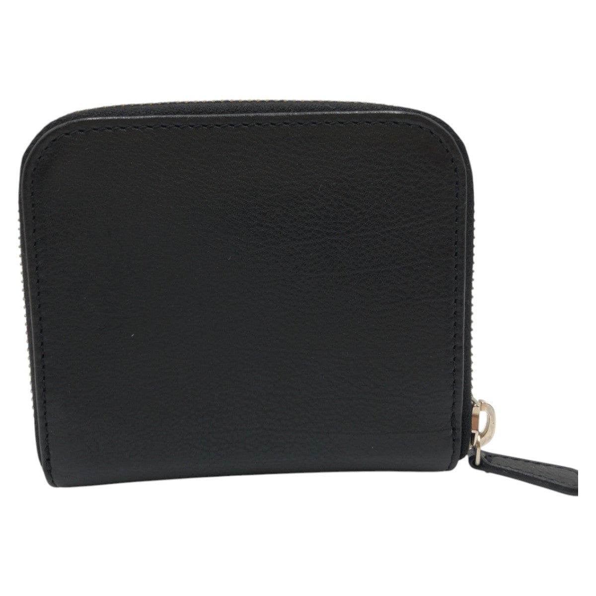 17244
MIUMIU ミュウミュウ ブラック 黒 シルバー金具 レザー 二つ折り財布 折財布 コンパクトウォレット レディース A30