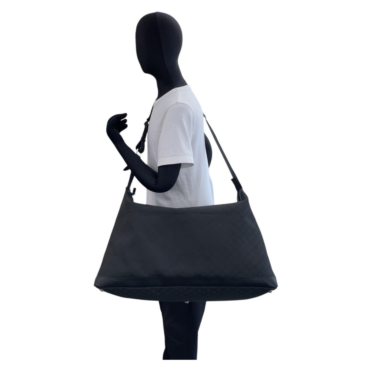 17259
GUCCI グッチ ブラック 黒 シルバー金具 GGキャンバス / レザー 105669 ショルダーバッグ ボストンバッグ  メンズ ABP54