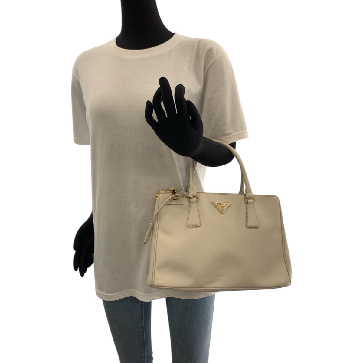 17260
PRADA プラダ サフィアーノ ガレリア 三角ロゴプレート ホワイト ゴールド金具 レザー BN2863 トートバッグ ショルダーバッグ ハンドバッグ 2way  レディース ABP56