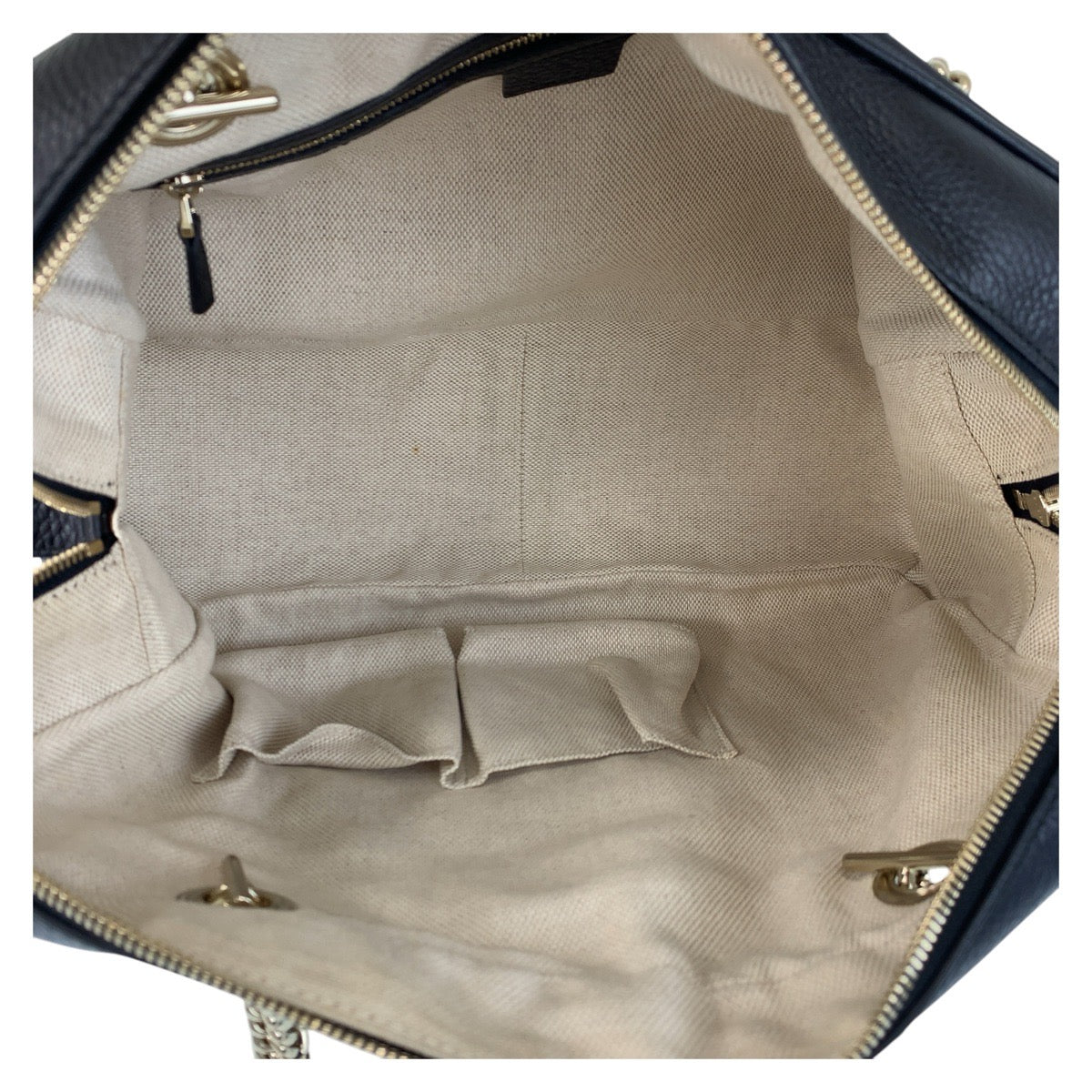 17271
GUCCI グッチ ソーホー ブラック 黒 ゴールド金具 レザー 353126 チェーン ショルダーバッグ ハンドバッグ  レディース AB74