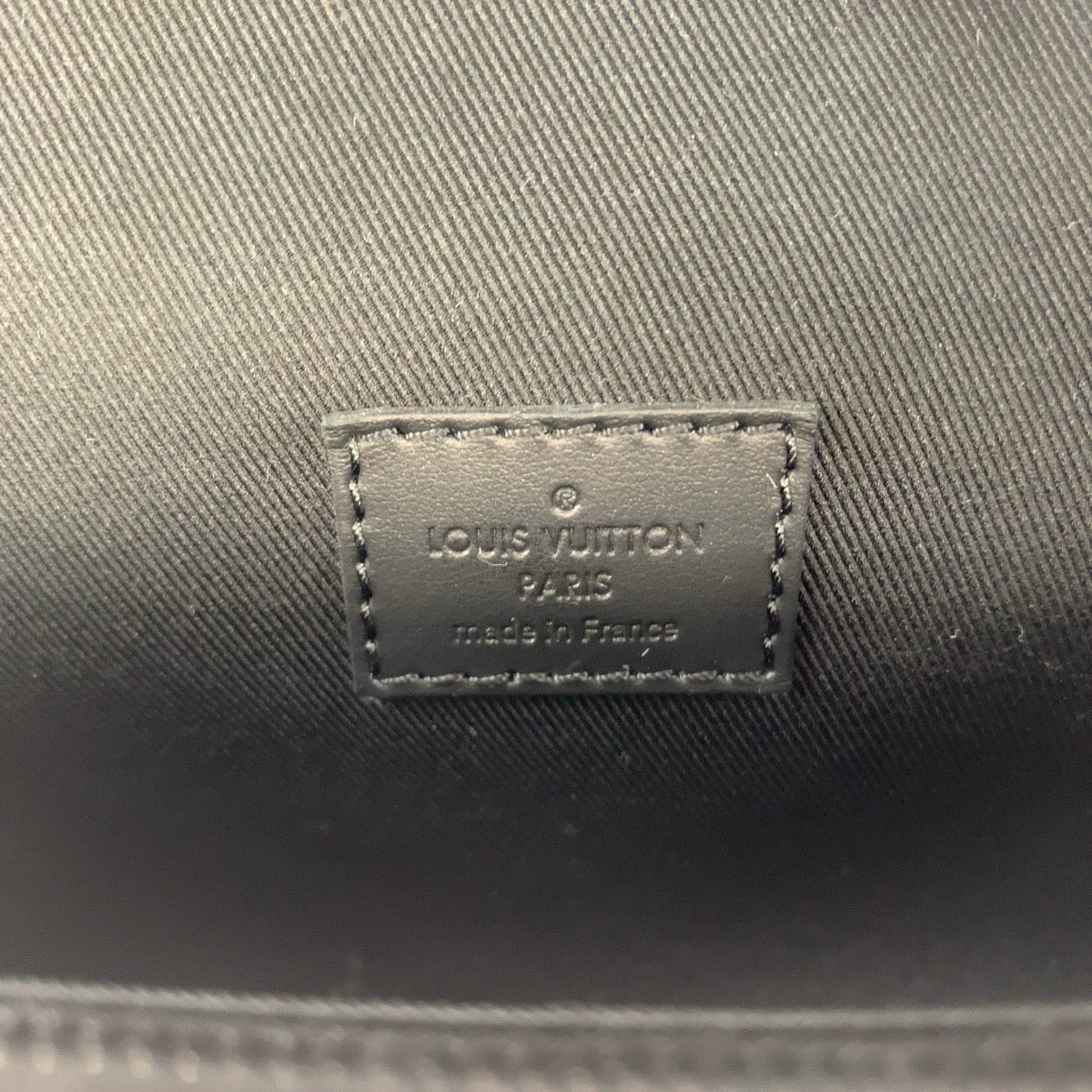 17272
LOUIS VUITTON ルイヴィトン モノグラム スティーマー ウエアラブル ウォレット ノワール ブラック 黒 ブラック金具 レザー M81746 ショルダーバッグ ポシェット  メンズ