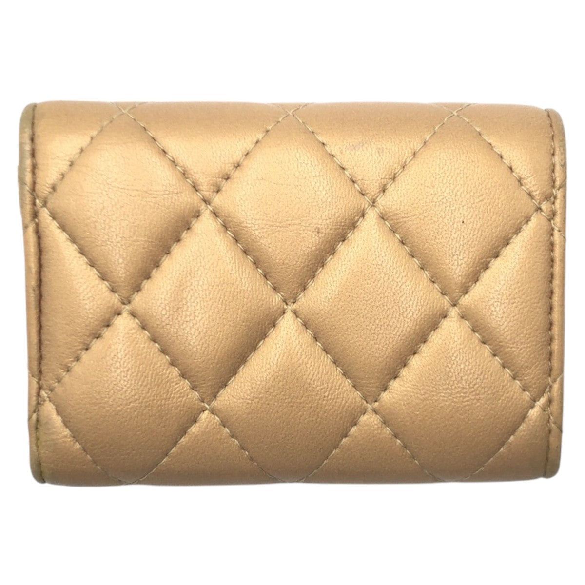 17277
CHANEL シャネル マトラッセ ココマーク ゴールド レザー 三つ折り財布 折財布 コンパクトウォレット レディース AB47