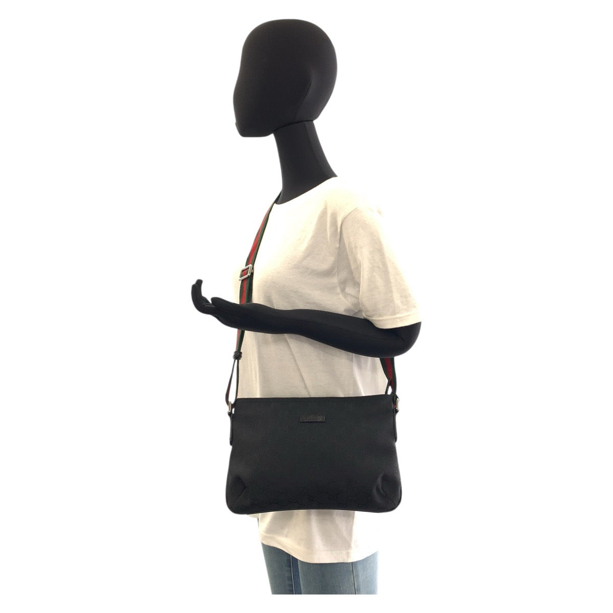 17283
GUCCI グッチ シェリーライン ブラック 黒 シルバー金具 GGキャンバス / レザー 189749 ショルダーバッグ ポシェット レディース A56