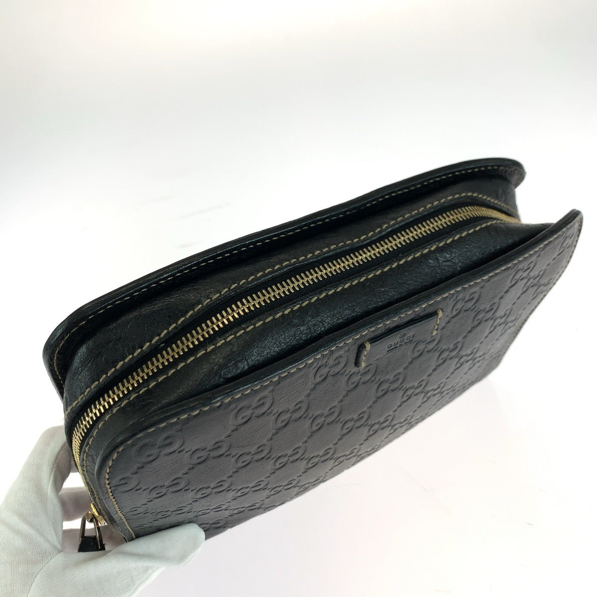 17285
GUCCI グッチ グッチシマ ブラック 黒 ゴールド金具 レザー 201755 クラッチバッグ セカンドバッグ  メンズ ABP43