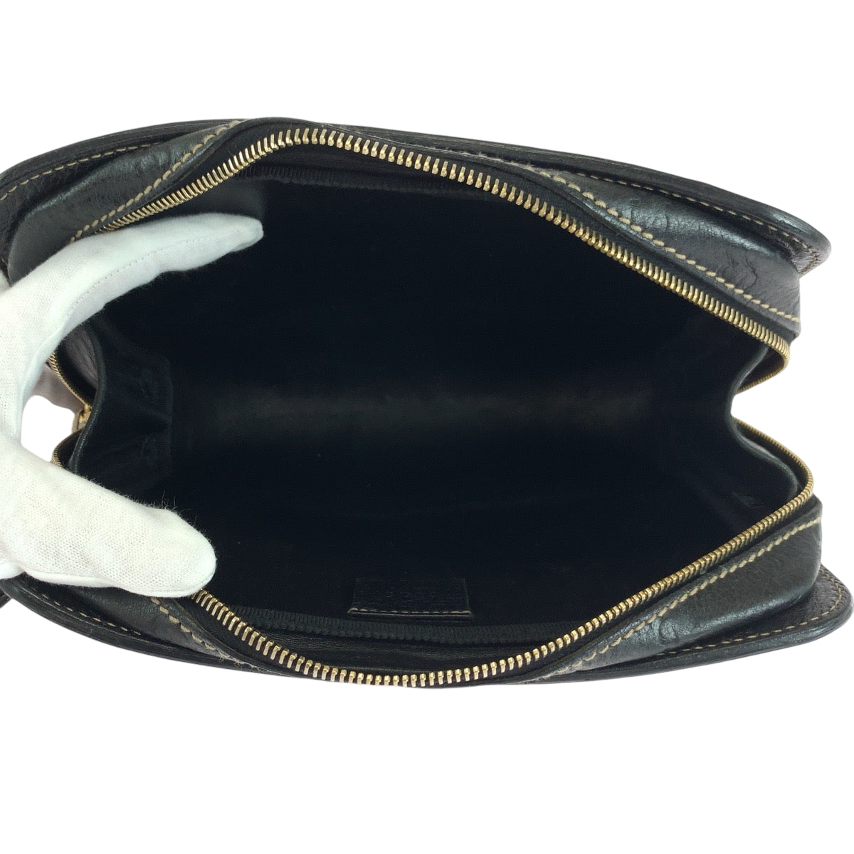 17285
GUCCI グッチ グッチシマ ブラック 黒 ゴールド金具 レザー 201755 クラッチバッグ セカンドバッグ  メンズ ABP43