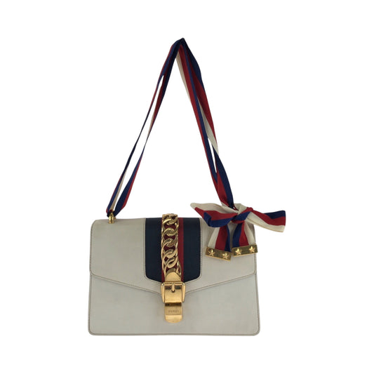 17287
GUCCI グッチ シェリーライン シルヴィ ホワイト グリーン レッド ゴールド金具 レザー 421882 ショルダーバッグ 肩掛け  レディース AB65