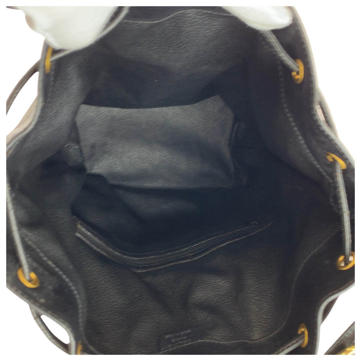 17317
CELINE セリーヌ ヴィンテージ マカダム ブラウン ブラック 黒 ゴールド金具 PVC / レザー MC96 巾着 ショルダーバッグ  レディース AB43