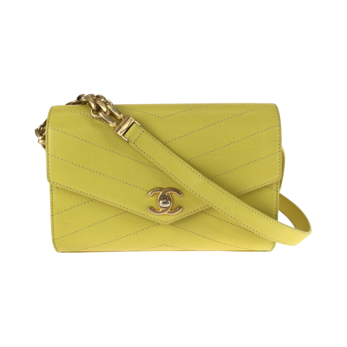 17346
CHANEL シャネル シェブロンステッチ ココマーク ターンロック イエロー ゴールド金具 カーフ チェーンショルダーバッグ ウエストバッグ  レディース A200