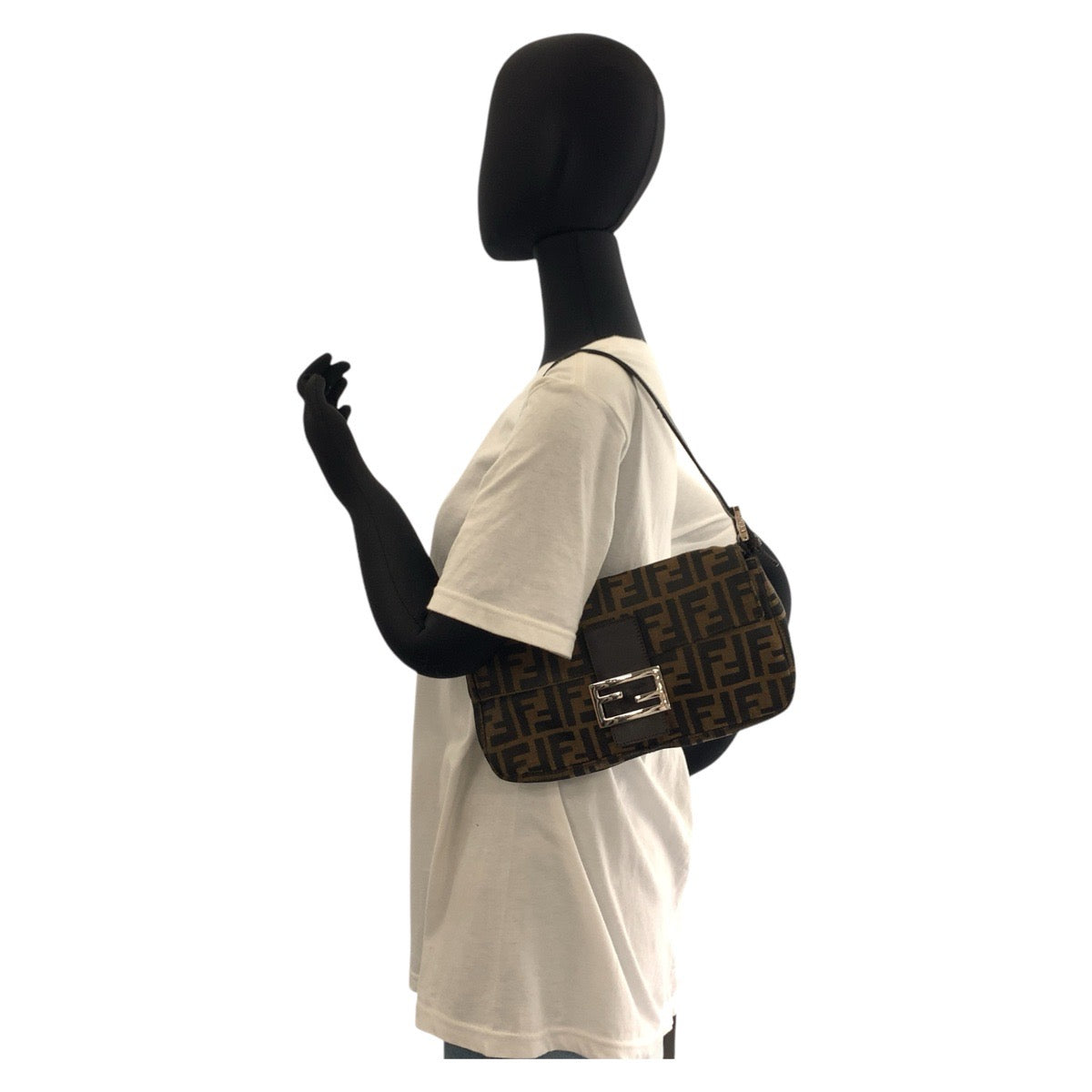 17377
FENDI フェンディ ズッカ マンマバケット ブラウン シルバー金具 キャンバス / レザー ショルダーバッグ ハンドバッグ  レディース A140