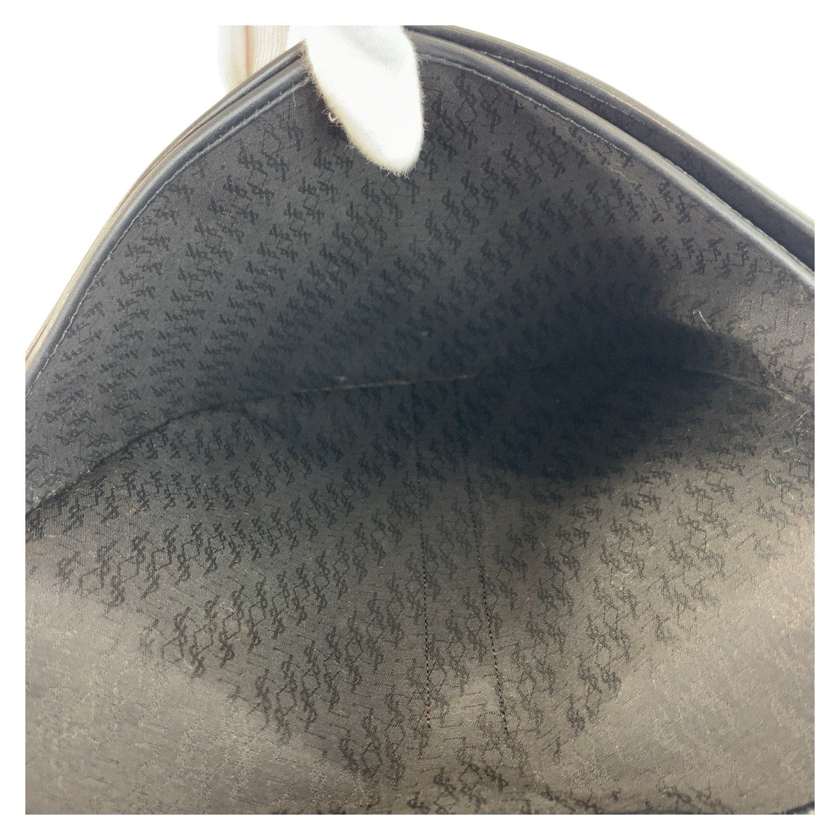 17386
YVES SAINT LAURENT イヴ サンローラン YSL グレー ブラック 黒 ゴールド金具 PVC / レザー ショルダーバッグ ポシェット  レディース ABP39