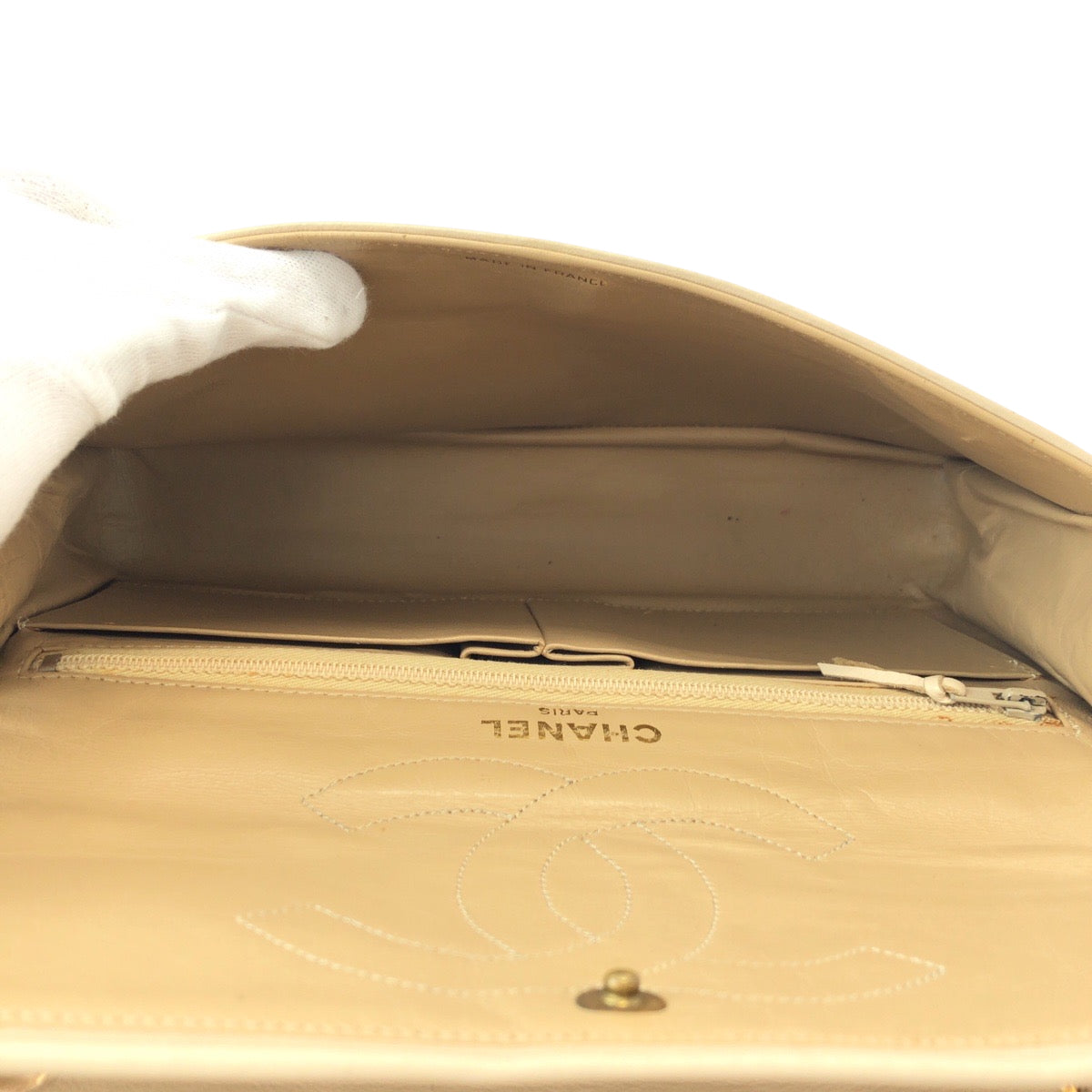 17400
CHANEL シャネル ヴィンテージ パリ限定 マトラッセ ダブルフラップ ココマーク ターンロック ベージュ ゴールド金具 ラムスキン チェーンショルダーバッグ  レディース ABP200