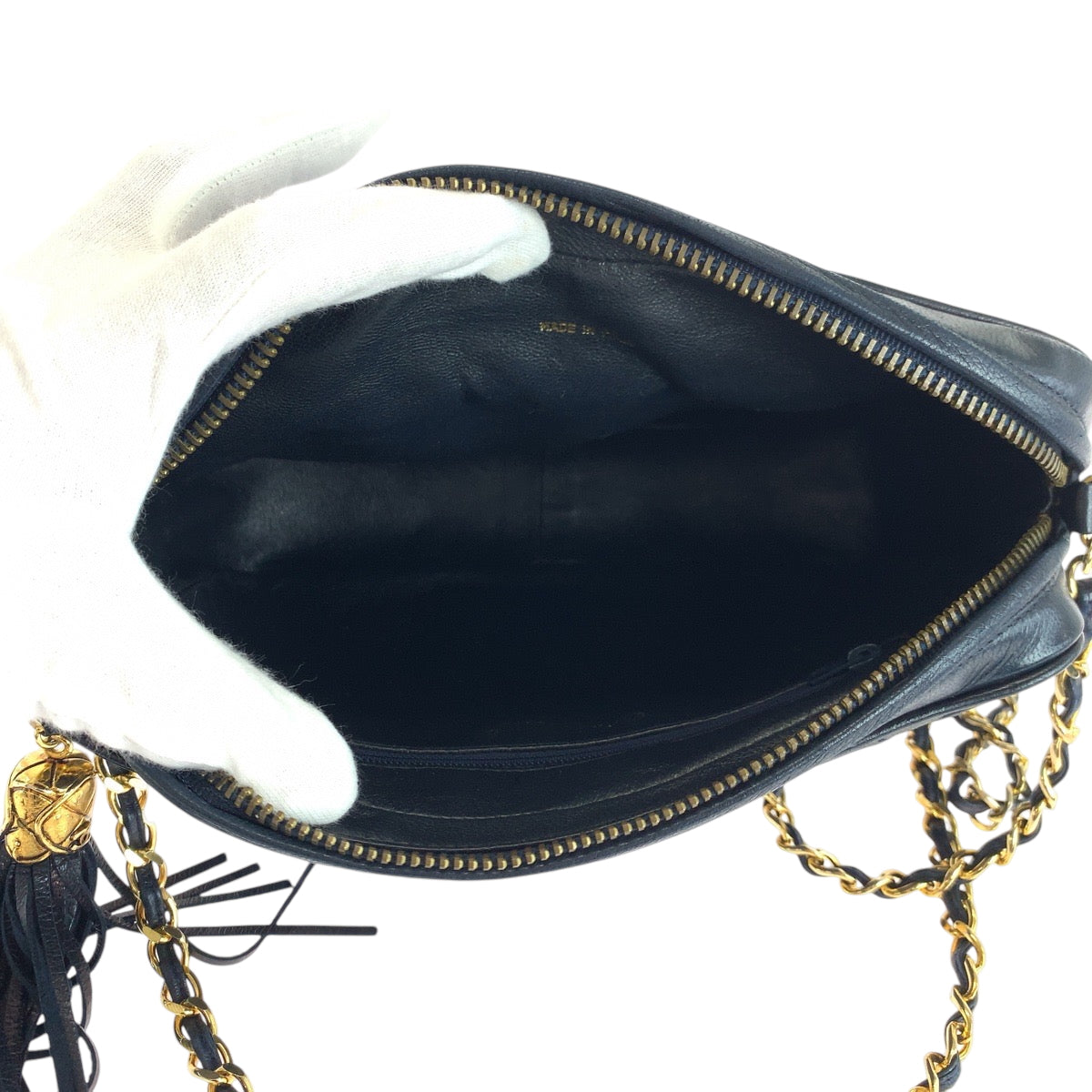 17401
CHANEL シャネル ヴィンテージ マトラッセ ココマーク フリンジ ネイビー ゴールド金具 ラムスキン チェーンショルダーバッグ ポシェット レディース ABP280